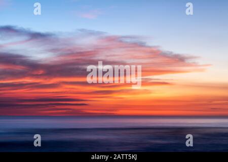 Tramonto sul mare sulla penisola di Nicoya, Costa Rica Foto Stock