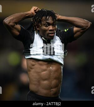 Oxford, Regno Unito. 04th Feb, 2020. Christian Atsu di Newcastle United a tempo pieno durante la partita di replay round 4th della fa Cup tra Oxford United e Newcastle United al Kassam Stadium, Oxford, Inghilterra, il 4 febbraio 2020. Foto Di Andy Rowland. Credito: Prime Media Images/Alamy Live News Foto Stock