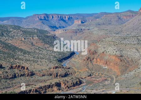 Bellezza Panoramica Del Salt River Canyon Nella Contea Di Gila, Tonto National Forest, Arizona Stati Uniti Foto Stock