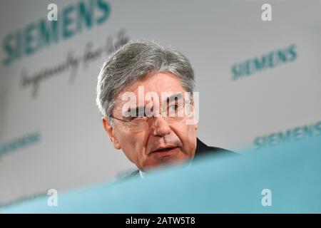 Joe KAESER (CEO, Presidente della direzione), immagine singola, singolo motivo tagliato, ritratto, ritratto, ritratto. Conferenza stampa prima dell'incontro generale annuale della Siemens del 5 febbraio 2020 nell'Olympiahalle di Muenchen. | utilizzo in tutto il mondo Foto Stock