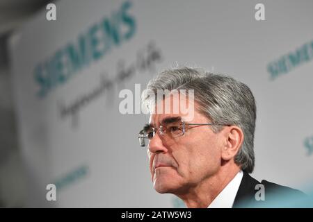 Joe KAESER (CEO, Presidente della direzione), immagine singola, singolo motivo tagliato, ritratto, ritratto, ritratto. Conferenza stampa prima dell'incontro generale annuale della Siemens del 5 febbraio 2020 nell'Olympiahalle di Muenchen. | utilizzo in tutto il mondo Foto Stock