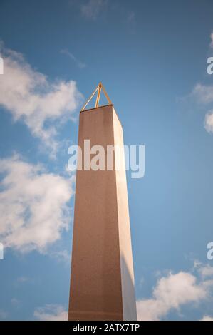 Praga, Repubblica Ceca 1/5/2020: Il memoriale dell'obelisco al Castello di Praga. Foto Stock