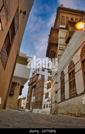 Antica architettura islamica della città di Balad a Jeddah, Araiba Saudita Foto Stock