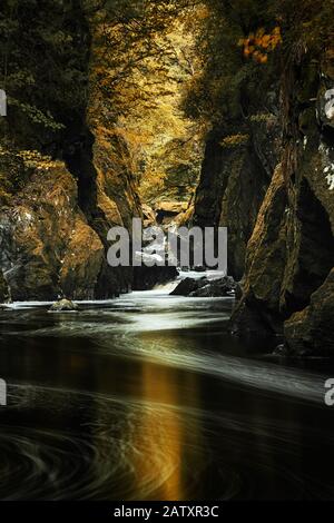 Fairy Glen Gorge Vicino A Betws Y Coed Nel Parco Nazionale Di Snowdonia, Galles, Regno Unito Foto Stock