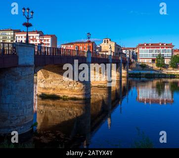 Puente de Carlos III. Miranda de Ebro. Burgos. Castilla León. España Foto Stock