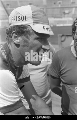 Campionato Olandese Ciclismo Tempo Trial 1 chilometro dilettante nello Stadio Olimpico, numero 11 Peter van Doorn (testa) Data: 20 luglio 1972 Parole Chiave: Ciclismo Nome Persona: Thorn, Peter of Foto Stock