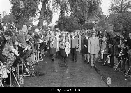 Queen Juliana apre un nuovo edificio Scouting Paesi Bassi in Amersfoort Data: 20 ottobre 1973 Località: Amersfoort Parole Chiave: Scouting, edifici, regine, aperture Nome Persona: Juliana (queen Paesi Bassi) Foto Stock