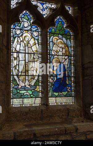 Vetrate dettaglio nella chiesa di San Michele e Tutti gli Angeli, Bugbrooke, Northamptonshire, Regno Unito Foto Stock