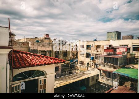 Foto dell'Avana, Cuba dalla finestra Foto Stock