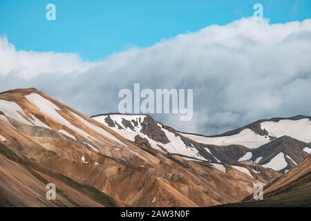 Blue Skies al campo base Foto Stock