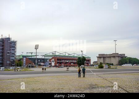 Amburgo, Germania - 7 giugno 2014: Stadio Millerntor, arena di calcio del Bundesliga Club FC St. Pauli. Foto Stock