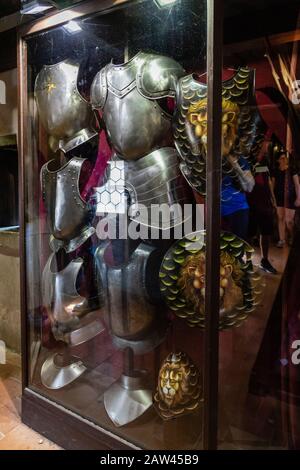 Armor exposition quartiere Castello street di Praga nella Repubblica Ceca Foto Stock