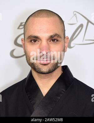 Hollywood, CALIFORNIA - 05 FEBBRAIO: Michael Mando partecipa alla prima "Miglior Call Saulo" di AMC della Stagione 5 presso i cinema ARCLIGHT il 05 febbraio 2020 a Hollywood, California. Foto: Annie Lesser/imageSPACE/MediaPunch Foto Stock