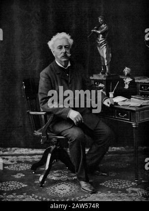 1905 , gennaio , ITALIA : il celebre scrittore italiano EDMONDO DE AMICIS ( 1846 - 1908 ), autore del libro CUORE ( 1866 ). Foto di H. Schembo Foto Stock