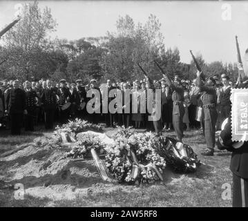 Funerale Militare Aia Data: 17 Giugno 1955 Località: L'Aia, Olanda Del Sud Parole Chiave: Funerale Foto Stock