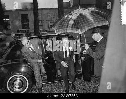 Il Principe Bernhard Visitò La Carta Di Berghuizer. Arrivo Del Principe Bernhard Data: 14 Settembre 1961 Parole Chiave: Arrivi Persona Nome: Bernhard, Principe Foto Stock
