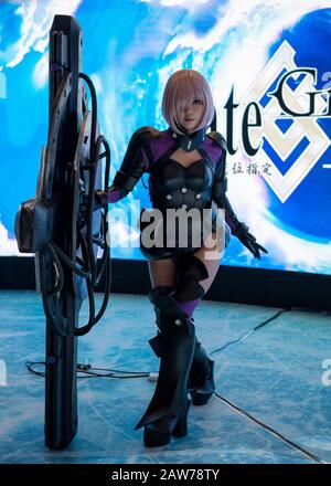 Shenzhen, Cina, Aprile 2019. Matthew Kyrielite coschayer al Sony Expo 2019, conosciuto anche come Shielder, è il primo Servo in fate/Grand Order e il Foto Stock