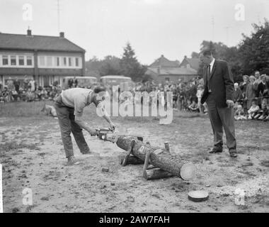 Catena nazionale ha visto concorsi Data: 23 agosto 1962 Parole Chiave: Alberi, concorsi, visto Foto Stock