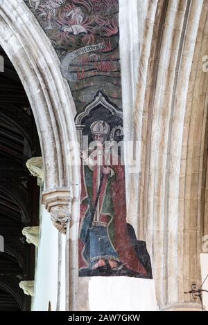 Dipinto medievale della Giornata del Giudizio, Chiesa di San Tommaso, Salisbury, Wiltshire, Inghilterra, Regno Unito - Saint Osmond Foto Stock