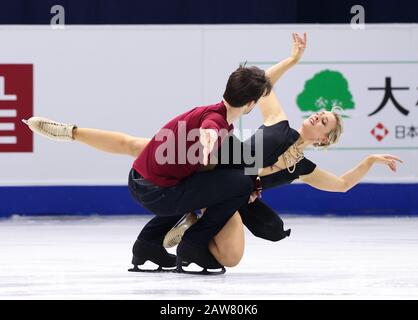 (200207) -- SEOUL, 7 febbraio 2020 (Xinhua) -- Madison Hubbell (Rear) e Zachary Donohue degli Stati Uniti si esibiscono nel Ice Dance Free Dance durante il Campionato ISU Four Continents Figure Skating a Seoul, Corea del Sud, 7 febbraio 2020. (Xinhua/Wang Jingqiang) Foto Stock