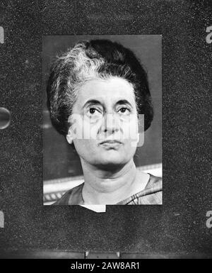 Elezioni In India Primo Ministro Indira Gandhi (Partito Del Congresso) Data: 21 Marzo 1977 Luogo: India Parole Chiave: Primi Ministri, Politici, Ritratti, Elezioni Persona Nome: Gandhi, Indira Foto Stock
