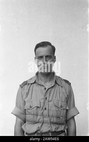Ritratto immagini (varie) [foto passaporto] Ritratto di un tenente 1st Data: 01/01/1947 luogo: Indonesia Indie Orientali olandesi Foto Stock