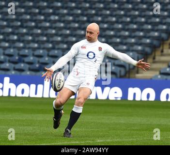 BT Murrayfield Stadium, Edimburgo, Scozia, Regno Unito. 7th Feb, 2020. Inghilterra sessione di formazione prima del Guinness Six Nations Test vs Scozia . Inghilterra Willi Heinz (Gloucester Rugby) . Credito: Eric mccowat/Alamy Live News Foto Stock