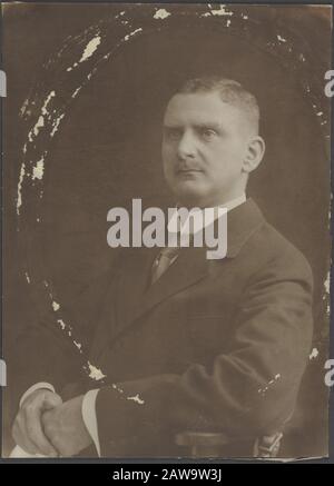Deli Company: Ritratti di gruppo e ritratti descrizione: Ritratto di W.H. di Tyen (1911/1916) Nome Persona: Tyen, W.H. di Foto Stock