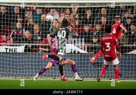 Bristol, Regno Unito. 07th Feb, 2020. Andreas Weimann (a destra) di Bristol City segna un proprio obiettivo durante la partita Sky Bet Championship tra Bristol City e Birmingham City a Ashton Gate, Bristol, Inghilterra, il 7 febbraio 2020. Foto Di Andy Rowland. Credito: Prime Media Images/Alamy Live News Foto Stock