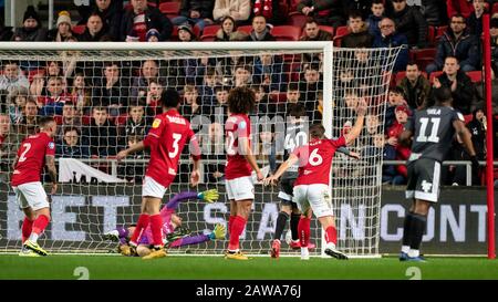 Bristol, Regno Unito. 07th Feb, 2020. Scott Hogan (in prestito da Aston Villa) di Birmingham City segna un gol durante la partita Sky Bet Championship tra Bristol City e Birmingham City a Ashton Gate, Bristol, Inghilterra, il 7 febbraio 2020. Foto Di Andy Rowland. Credito: Prime Media Images/Alamy Live News Foto Stock