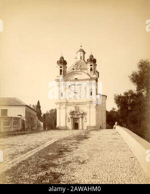 1880 CA, IMPERIA , ITALIA : SANREMO - SAN REMO , SANTUARIO DELLA MADONNA DELLA COSTA ( EDIFICATO NEL 1630 ) - ITALIA - FOTO STORICHE - GEOGR Foto Stock