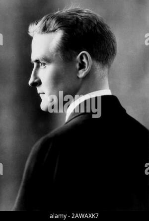 1925 ca , New York, USA : lo scrittore americano FRANCIS SCOTT FITZGERALD ( 1896 - 1940 ) - SCRITTORE - LETTERATO - LETTERATURA - LETTERATURA - età del J Foto Stock