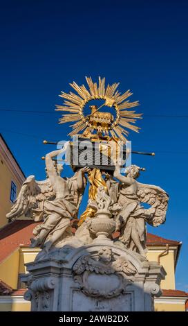 Arca dell'Alleanza, 1731, in stile barocco, in Piazza Gutenberg, parte Interna della città di Gyor, Transdanubia Occidentale, Ungheria Foto Stock