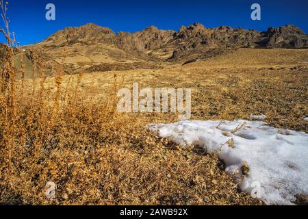 Scene dalla famosa Eagle Valley della Mongolia nel deserto Gobi, parte del Gobi Gurvansaikhan National Park Foto Stock