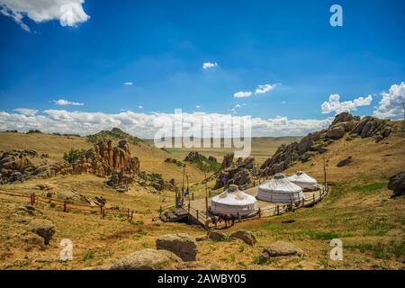 13th secolo villaggio in Mongolia offre uno sguardo unico alla cultura nomade del popolo mongolo. Foto Stock