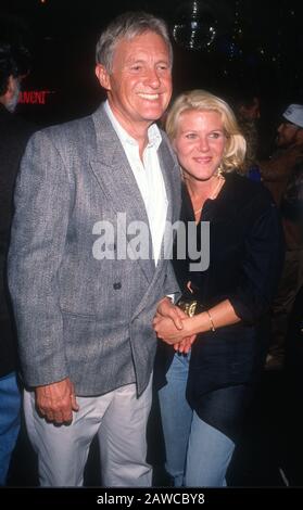 Foto ***FOTO*** Orson Bean Colpito e Ucciso da Auto. Orson Bean E Ally Mills 1992 Photo By Michael Ferguson/Photolink/Mediapunch Credit: Mediapunch Inc/Alamy Live News Foto Stock