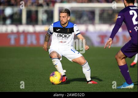 Firenze, Italia, 08th Feb 2020, alejandro gomez (atalanta) in azione durante la Fiorentina vs Atalanta - campionato italiano A partita di calcio - credito: LPS/Matteo Papini/Alamy Live News Foto Stock
