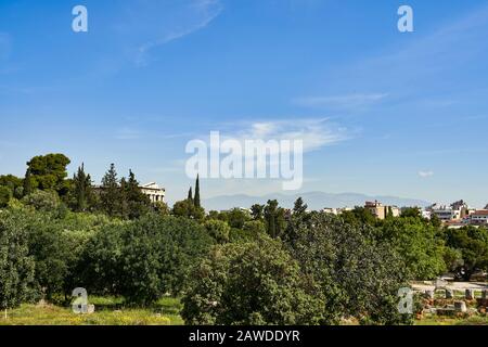 Antiche rovine Agorà romana in una giornata estiva in Acropolis Grecia, Atene Foto Stock