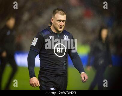 Edinburgh.Scotland, Regno Unito. 8th Feb, 2020. Edimburgo, Scozia, Regno Unito. Test Delle Sei Nazioni Guinness: Scozia Contro Inghilterra. Il capitano scozzese Stuart Hogg dopo il fischio finale. Merito: Ian Rutherford/Alamy Live News. Foto Stock