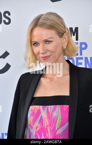 Santa Monica, Stati Uniti. 08th Feb, 2020. Santa MONICA, CA: 08, 2020: Naomi Watts al 2020 Film Independent Spirit Awards. Picture Credit: Paul Smith/Alamy Live News Foto Stock