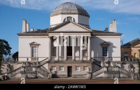 Chiswick House, immerso in ampi giardini nella zona ovest di Londra. Villa in stile palladiano. Londra Ovest Regno Unito Foto Stock