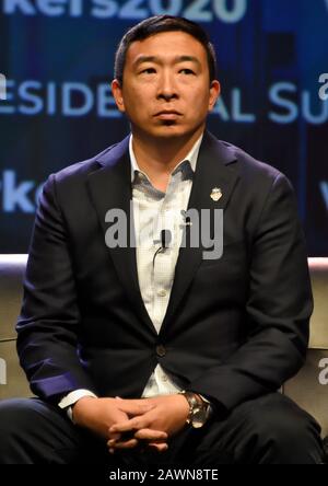 Philadelphia, PA, USA - 17 SETTEMBRE 2019: Andrew Yang al Summit Presidenziale Dei Lavoratori al Pennsylvania Convention Center. Foto Stock