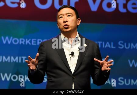 Philadelphia, PA, USA - 17 SETTEMBRE 2019: Andrew Yang al Summit Presidenziale Dei Lavoratori al Pennsylvania Convention Center. Foto Stock