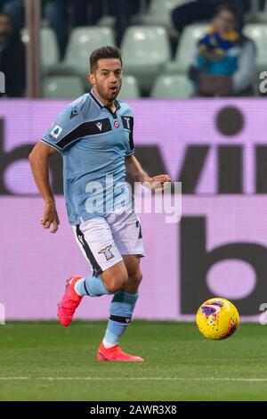 Jony Rodriguez Menendez (Lazio) durante la partita italiana "srie A" tra Parma 0-1 Lazio allo stadio Ennio Tardini il 09 febbraio 2020 a Parma, Italia. Credit: Maurizio Borsari/Aflo/Alamy Live News Foto Stock