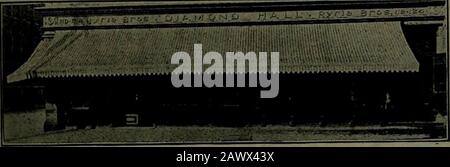 Droghiere canadese luglio-dicembre 1907. Thingrequested. The MacLean Pub. Azienda 10 Front Street East, TORONTO, CANADA IL negozio canadese di alimentari E LE FORNITURE UN dollaro Salvato È un dollaro Fatto. Questo taglio mostra La Tenda Diamond Hall, Toronto, dopo quattro anni di usura. Copre una facciata di 50 piedi. Facciamo ogni descrizione - dal più piccolo fino a settantacinque piedi su un rullo. La nostra speciale ruota dentata aziona una tenda da settanta piedi con una ventina di poppate. Durata, Facilità D'Uso e prezzo Ragionevole. Non vi permettete di ereot un Awningprima di consultarci. Vi pagherà per farlo. Wm. Bartle Foto Stock