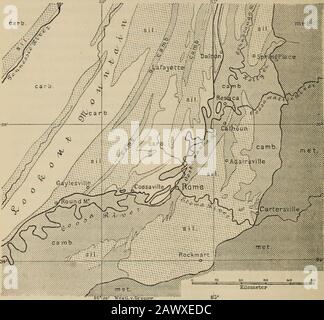 La face de la terre (Das Antlitz der Erde)Traduit de l'allemand, avec l'autorisation de l'auteur et annotée sous la direction de Emmde MargerieAvec une préfpar Marcel Bertrand . 1902-1909; etlarticle de R. T. Chamberlin, Le Pieghe appalachiane della Pcnnsilvania centrale (Journal of Geol., XVIII, 1910, pag. 228-251).] 1. Bailey Willis, La Meccanica Della Struttura Appalachiana (U. Geol. Survey, 13lh Ann.Rept., 1891-92, pt. 2, pag. 211-281, pi. XLVI-XGVI; voir notamment la carte pl.LY, pag. 232).[Voir aussi Bailey Willis, Paleozoic Appalachia, o la storia del Maryland durante PaleozoicTime (Maryland Geol. Foto Stock