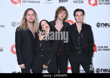 Los Angeles, Stati Uniti. 09th Feb, 2020. Los ANGELES, CA - 09 FEBBRAIO: The Struts partecipa all'Elton John AIDS Foundation Oscar Viewing Party il 9 febbraio 2020 a Los Angeles, California. Credito: Imagespace/Alamy Live News Foto Stock