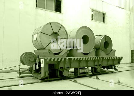 Officina di produzione di acciaio laminato a freddo Foto Stock