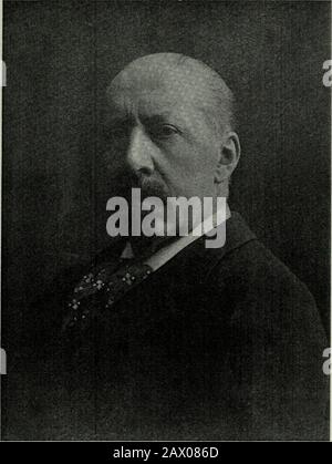 L'organo in Francia : uno studio della sua costruzione meccanica, delle sue caratteristiche tonali e della sua letteratura, con suggerimenti per la registrazione della musica d'organo francese su strumenti americani . LA MADELEINE, PARIGI LA NAVATA DALL'ORGANO I.OFT. CHARLES-MARIE WIDOR Foto Stock