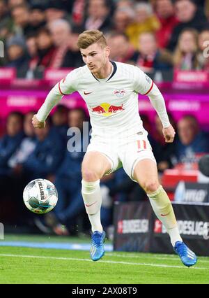 Calcio Monaco - Lipsia, Monaco Di Baviera 09 Febbraio 2020. Timo WERNER, RB Leipzig 11 FC BAYERN MUNICH - RB LEIPZIG 0-0 - DFL REGOLAMENTS PROIBISCE QUALSIASI USO DI FOTOGRAFIE come SEQUENZE DI IMMAGINI e/o QUASI-VIDEO - 1.German Soccer League , Munich, 09 febbraio 2020. Stagione 2019/2020, Giorno Della Partita 21, Fcb, München, Red Bull, © Peter Schatz / Alamy Live News Foto Stock